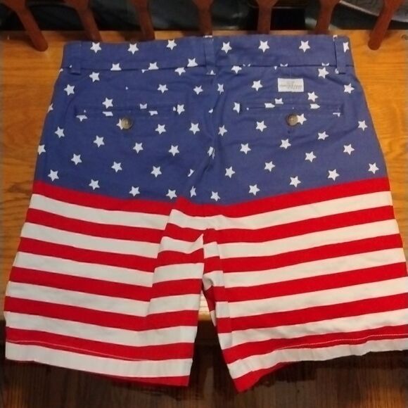 Vineyard Vines  - Picture 3 of 5